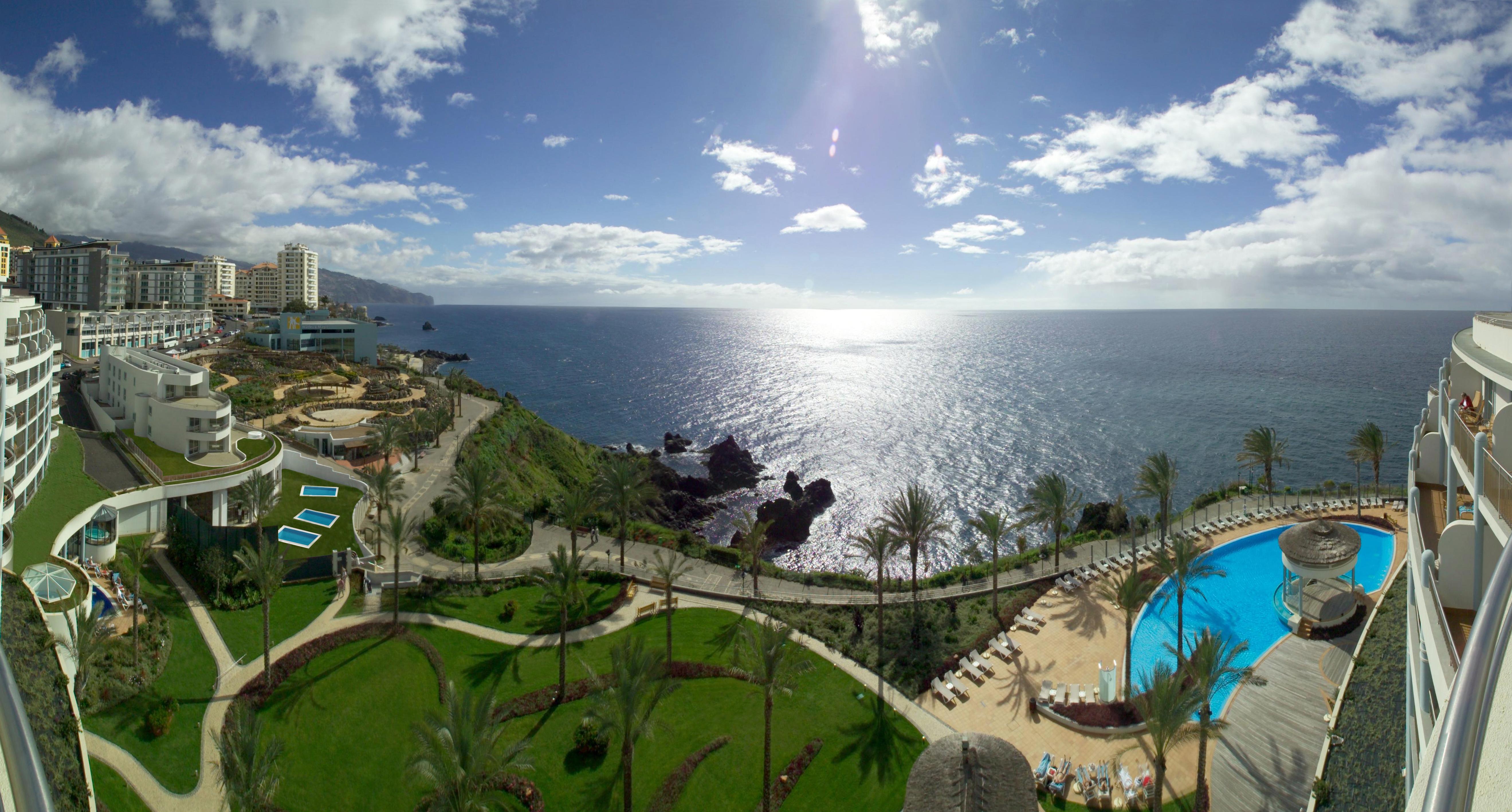 Pestana Grand Ocean Resort Hotel Funchal  Facilități foto Aerial view of the resort