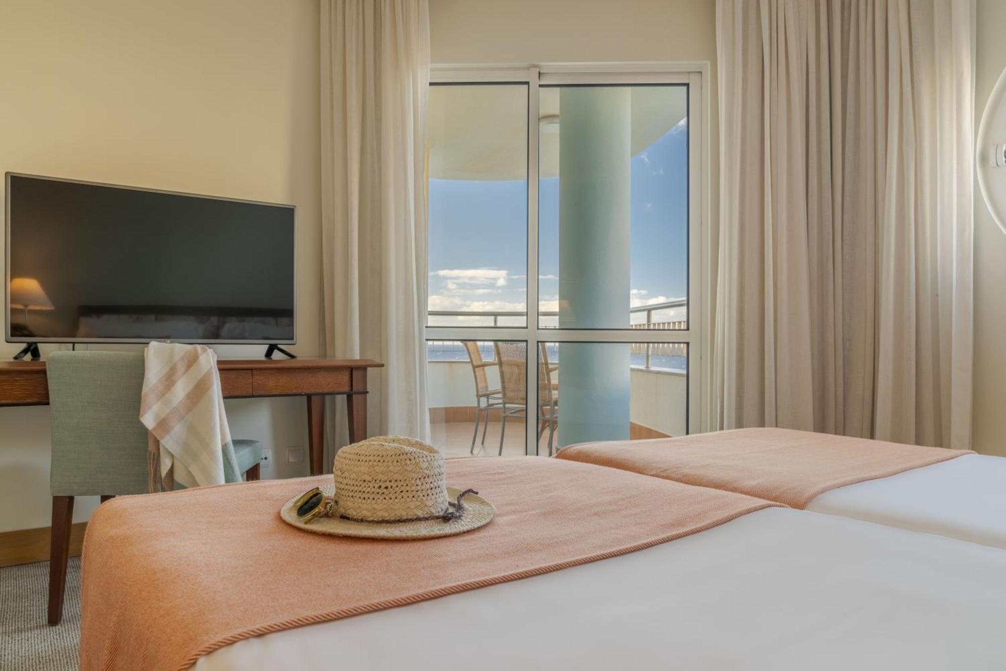Pestana Grand Ocean Resort Hotel Funchal  Exterior foto