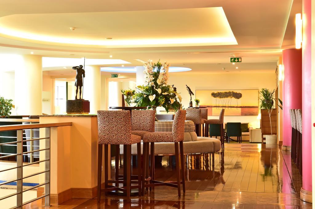Pestana Grand Ocean Resort Hotel Funchal  Exterior foto The lobby of the hotel